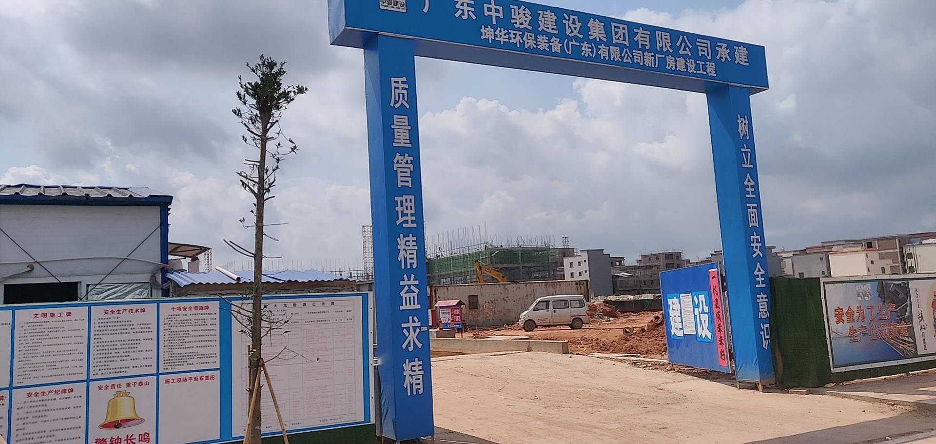 �ڽ�����